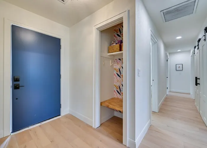 Stylish Close To Hiking And Fishing! Ferienhaus *